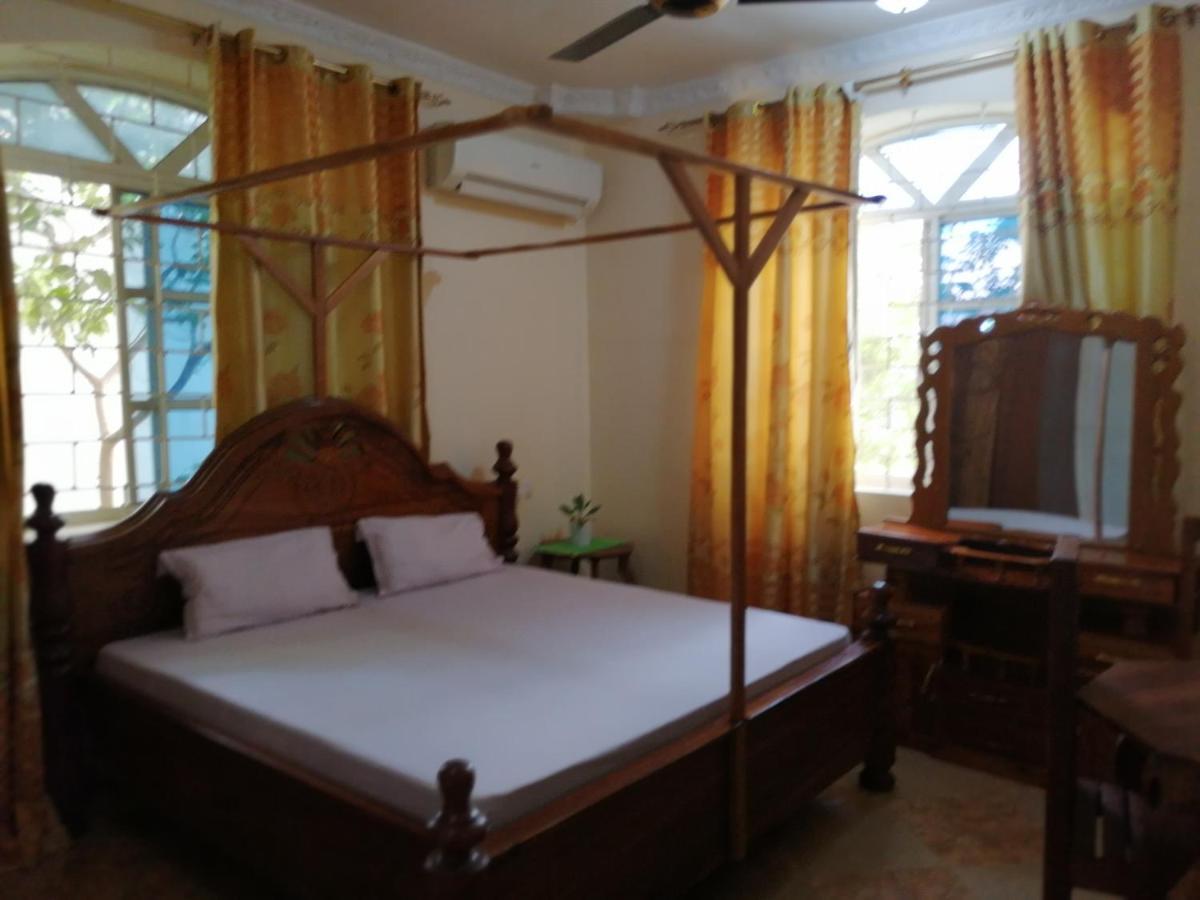 Salhiya Lodge Zanzibar Cameră foto