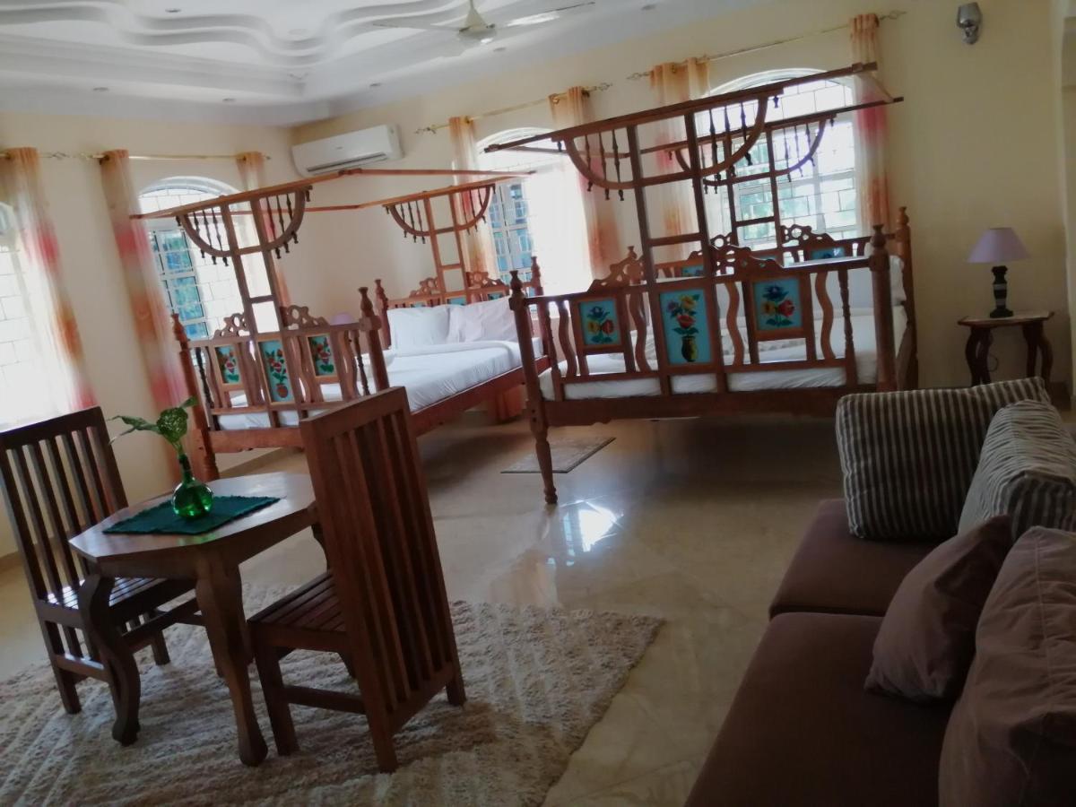 Salhiya Lodge Zanzibar Cameră foto